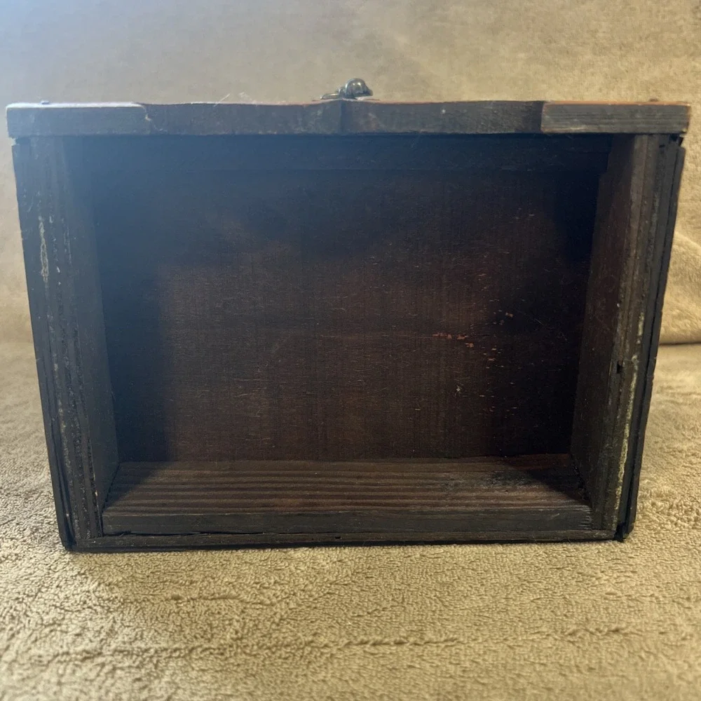 Vintage Handmade Rustic Wooden‎ Treasure Chest Style Box Bamboo Swing Latch Lid